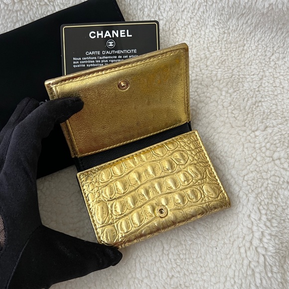 Auth Chanel Metallic Gold Croc Embossed Trifold Compact Wallet - Picture 8 of 15